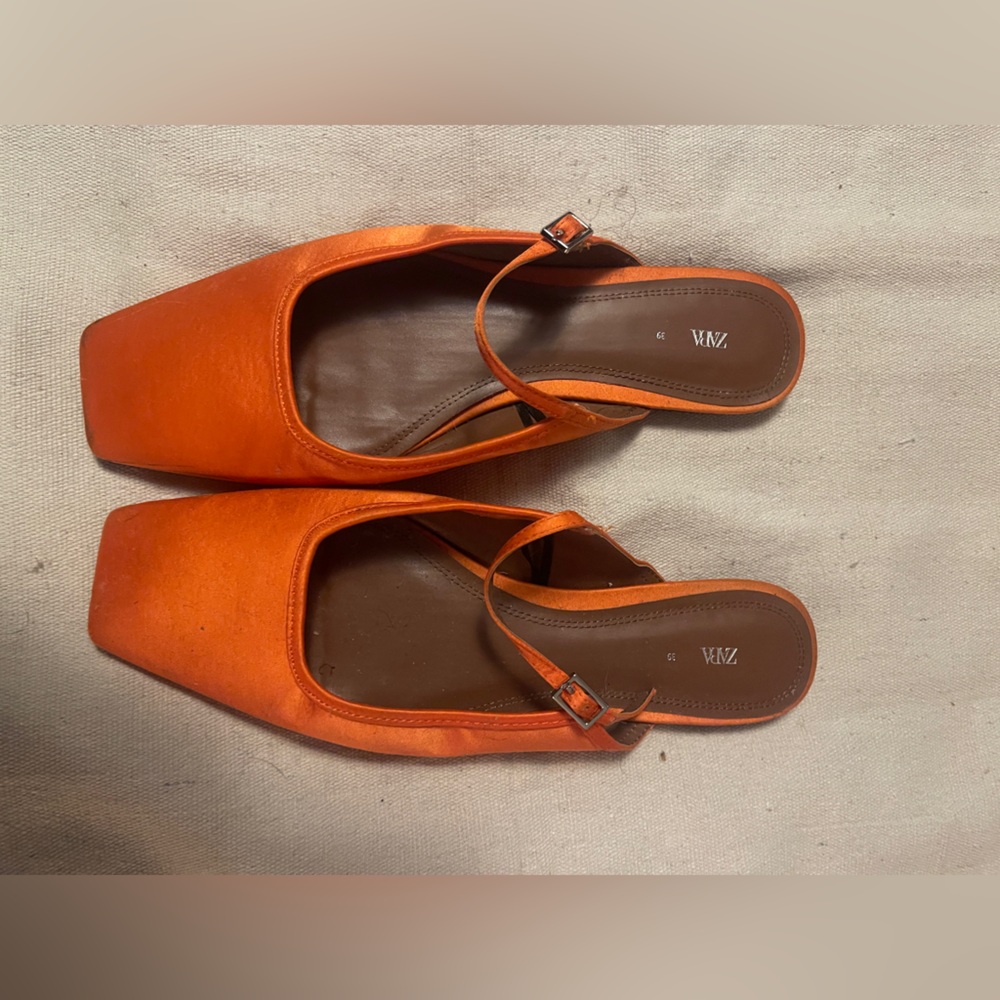 Zara Women's Bright Orange Satin Mules